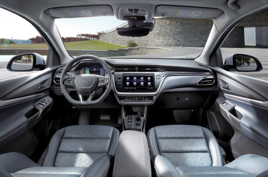 볼트 EUV 실내. <한국지엠 제공>